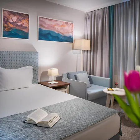 Ξενοδοχείο Interhotel 4*