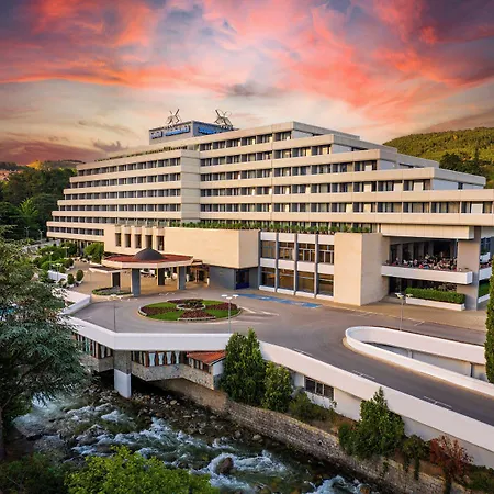 Interhotel