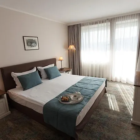 Interhotel 4*