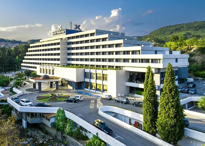 Хотел интерхотел